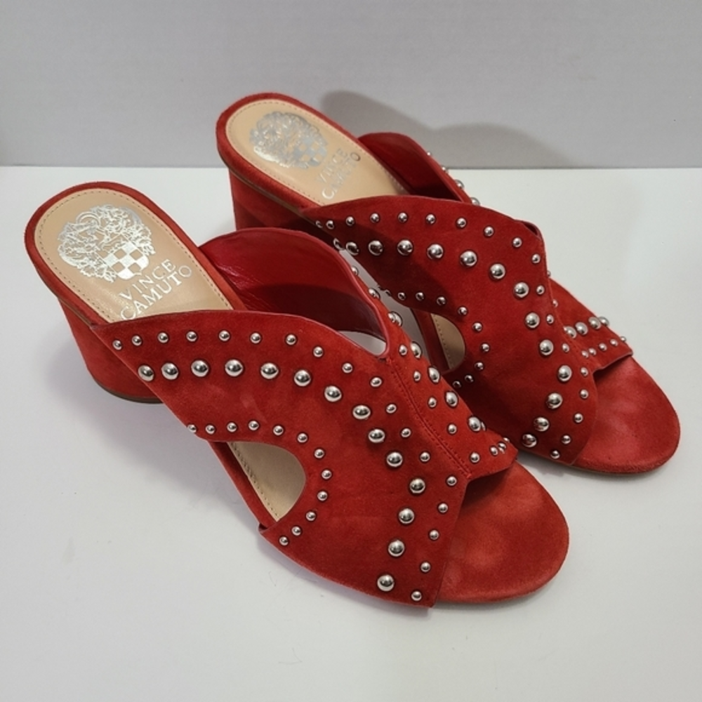 Vince Camuto Jorlyn Stacked Heeled‎ Red Sandal Size 8